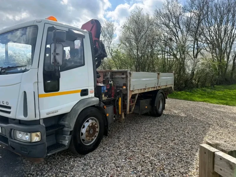 2005 Iveco 180E21 Tipper with Crane