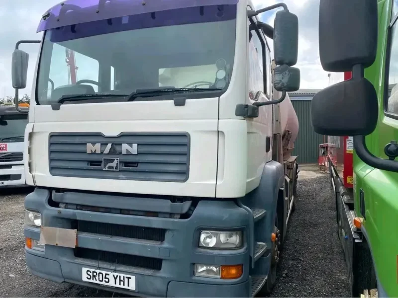 2005 MAN 26ton Fuel Tanker