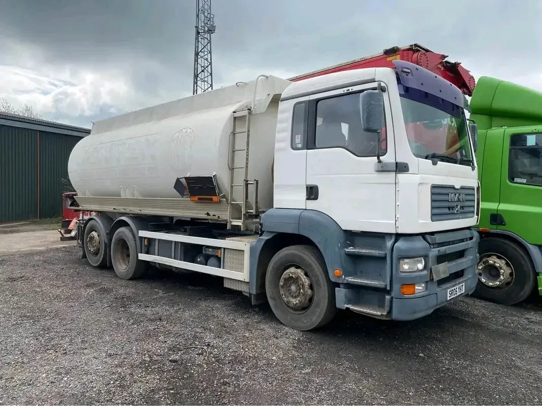 2005 MAN 26ton Fuel Tanker