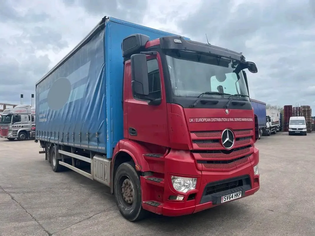 2014 Mercedes-Benz Actros 2533 Curtainsider