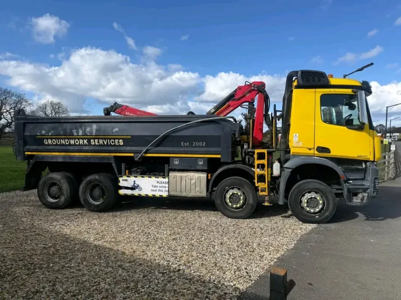 2014 Mercedes-Benz Arocs 3240 8x4 Tipper Grab