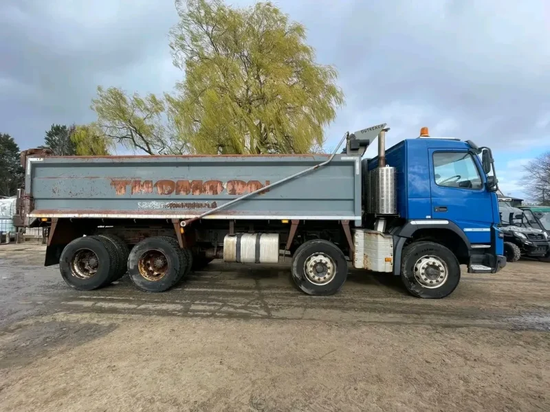 2014 Volvo FMX 8x4 Tipper