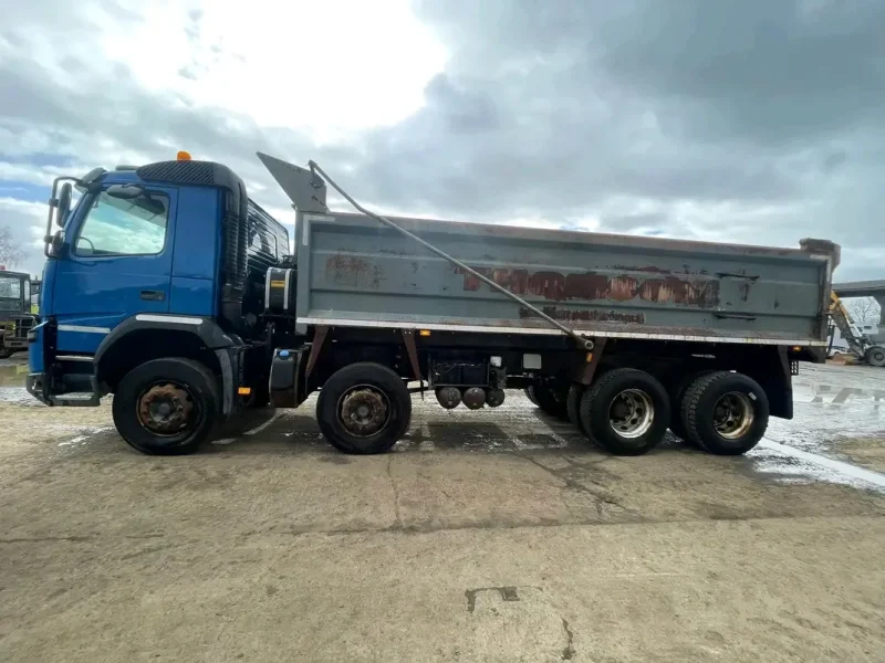 2014 Volvo FMX 8x4 Tipper