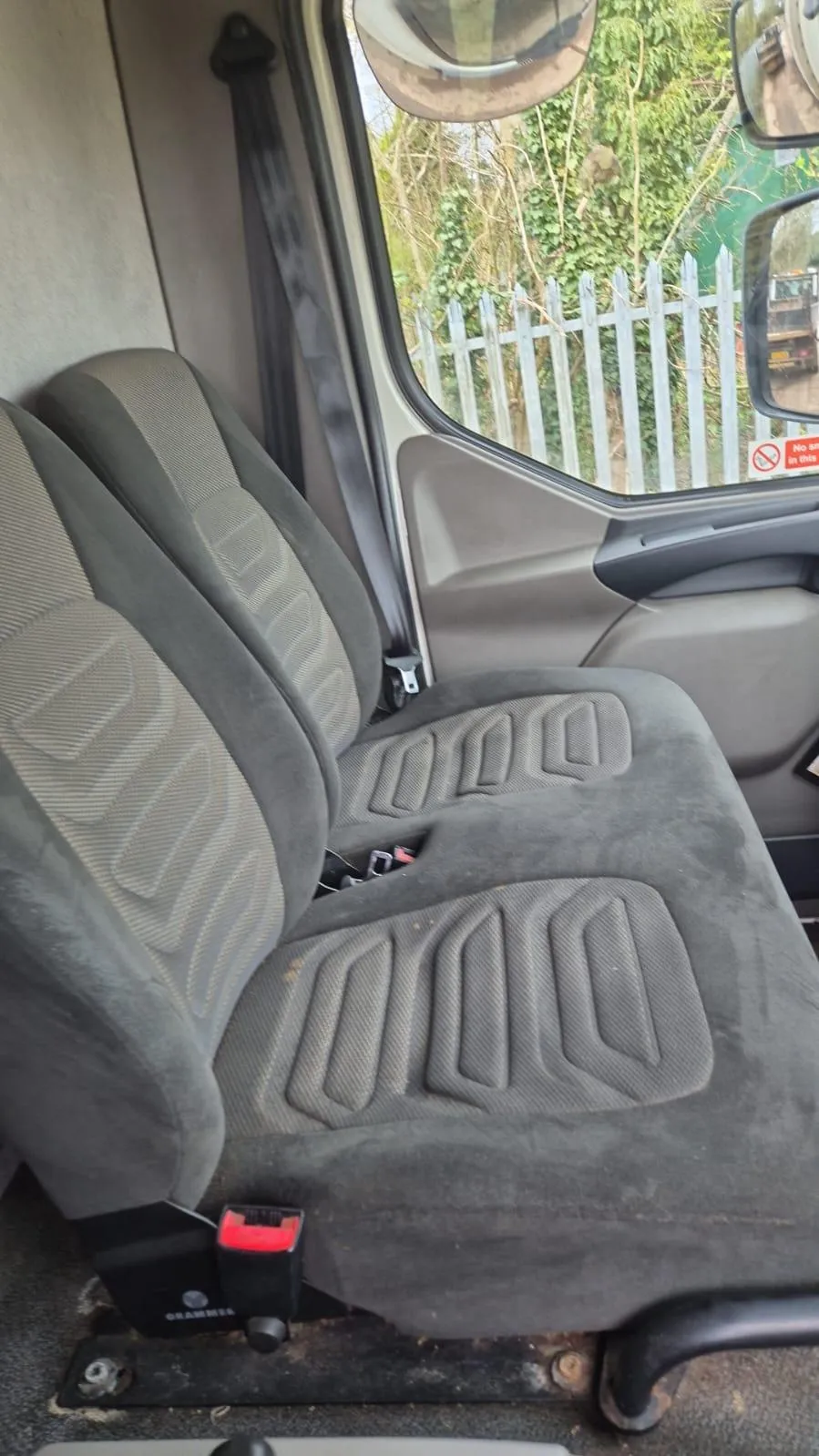 DAF LF 5ton Curtain Side