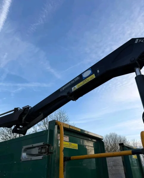 2013 DAF CF 75.310 18ton Dropside Brick Grab