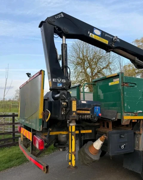 2013 DAF CF 75.310 18ton Dropside Brick Grab