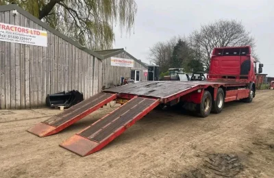 2007 VOLVO FLE 18 TON BEAVERTAIL