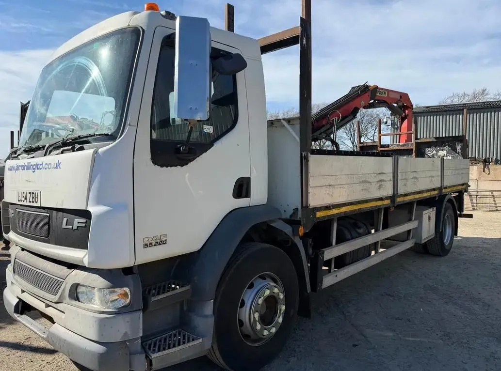 2004 DAF LF Crane Mounted