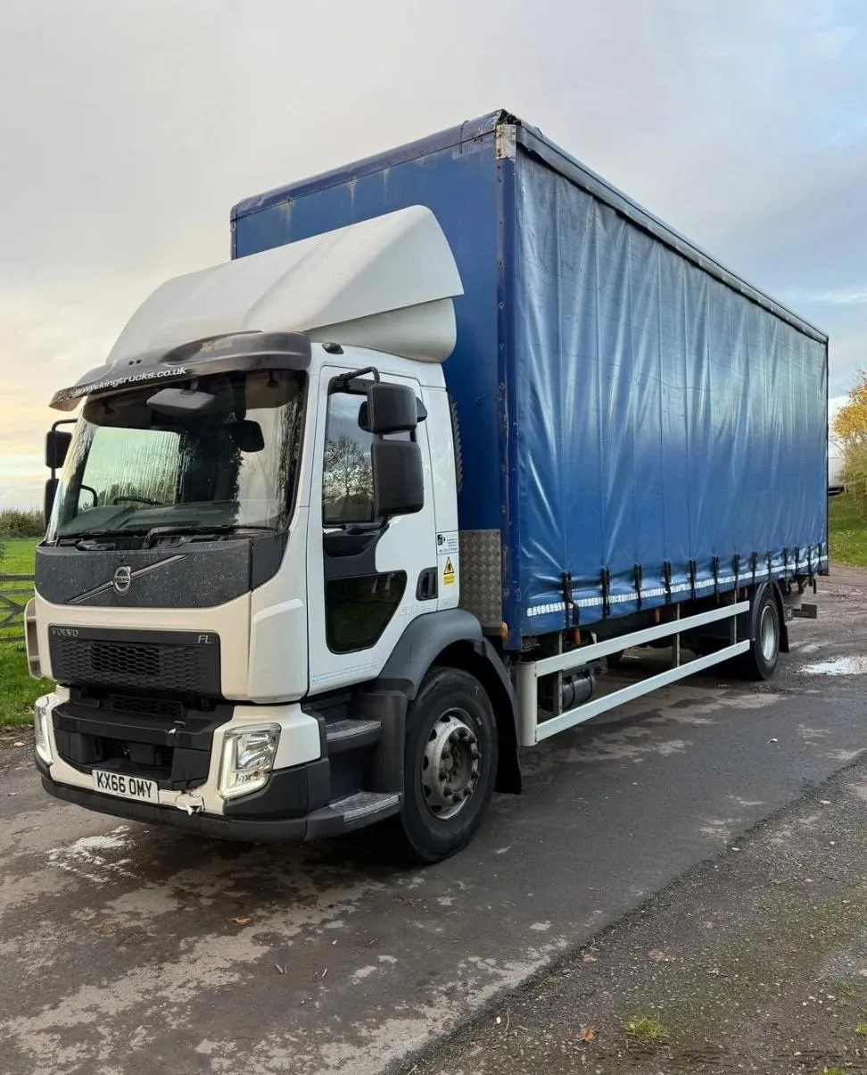 2016 Volvo FL 250 10 ton Curtainside