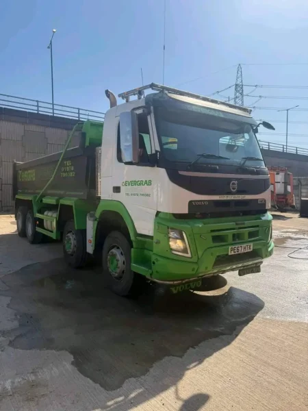 2017 Volvo FMX 8x4 Tipper