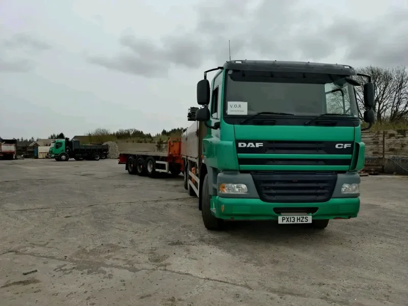 2013 DAF CF Wagon & Drag Brick Grab 