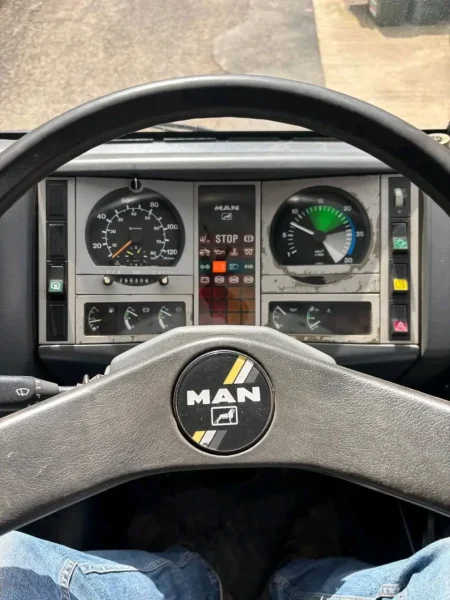 1994 Man recovery truck