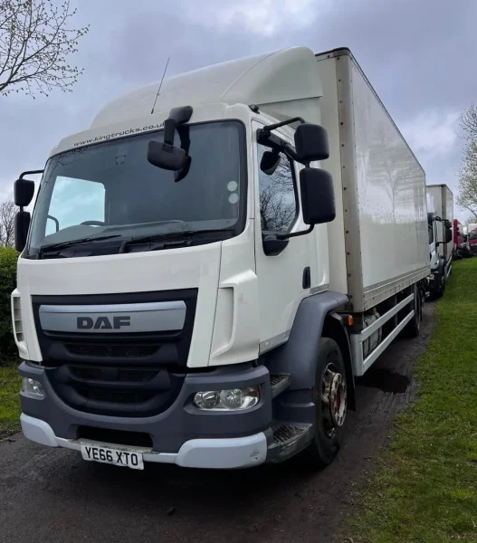2017 DAF LF 280 18ton Boxed