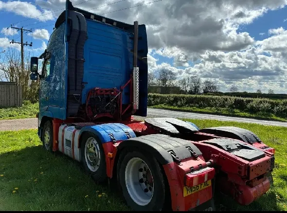 2006 VOLVO FH Tractor