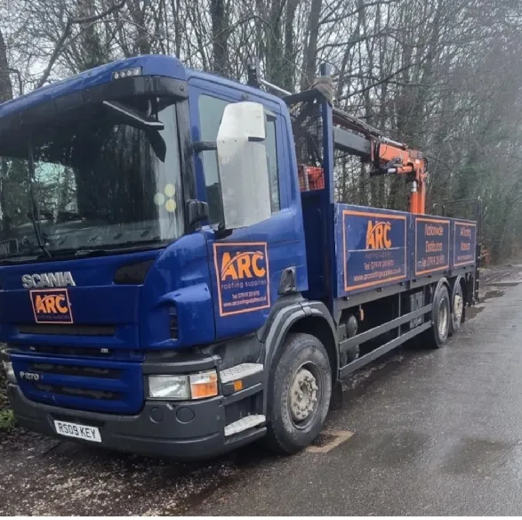 2009 Scania P270 15 Tonne Brick Grab