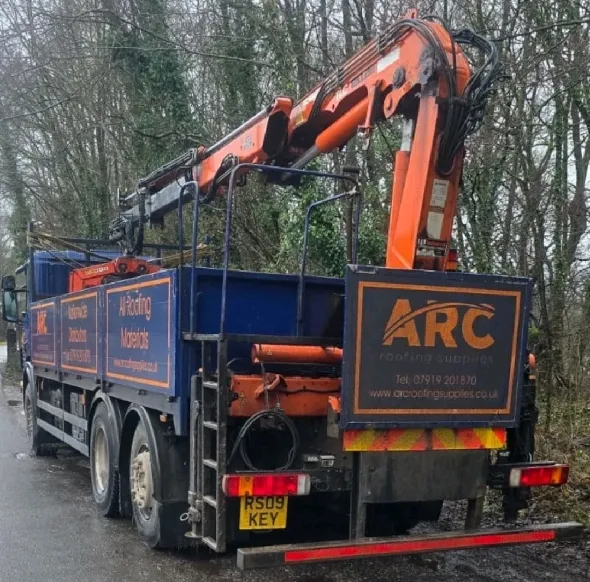 2009 Scania P270 15 Tonne Brick Grab