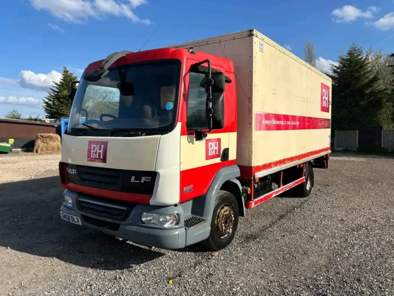 2008 DAF LF45 Box