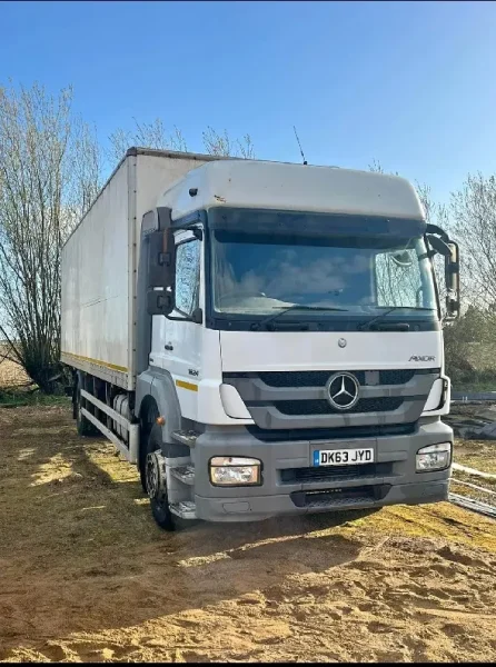 2013 MERCEDES BENZ AXOR 1824 10ton Boxed