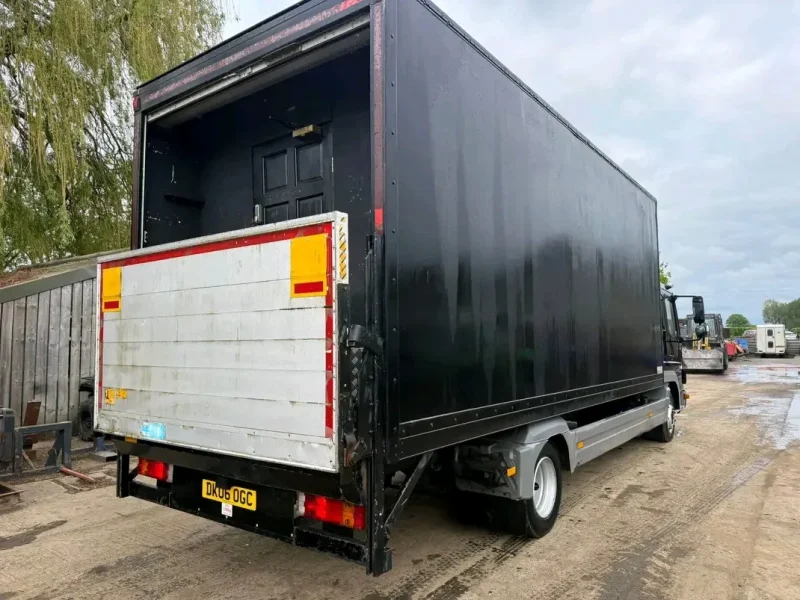 2006 MERCEDES ATEGO 815 5ton Boxed