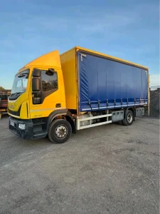 2017 IVECO EUROCARGO 150-210 8ton Curtainside