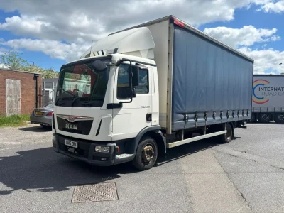2015 MAN TGL 7-150 5ton Curtain Side