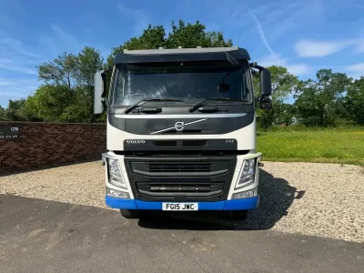 2015 Volvo fm Tipper