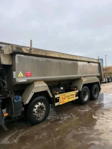 2018 Volvo FM410 8x4 TIPPER