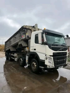 2018 Volvo FM410 8x4 TIPPER