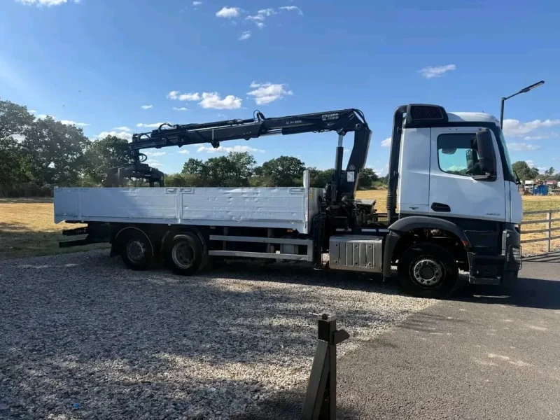 2015 Mercedes Benz Arocs 2533 330hp Brick Grab