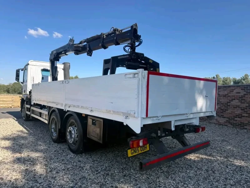 2015 Mercedes Benz Arocs 2533 330hp Brick Grab